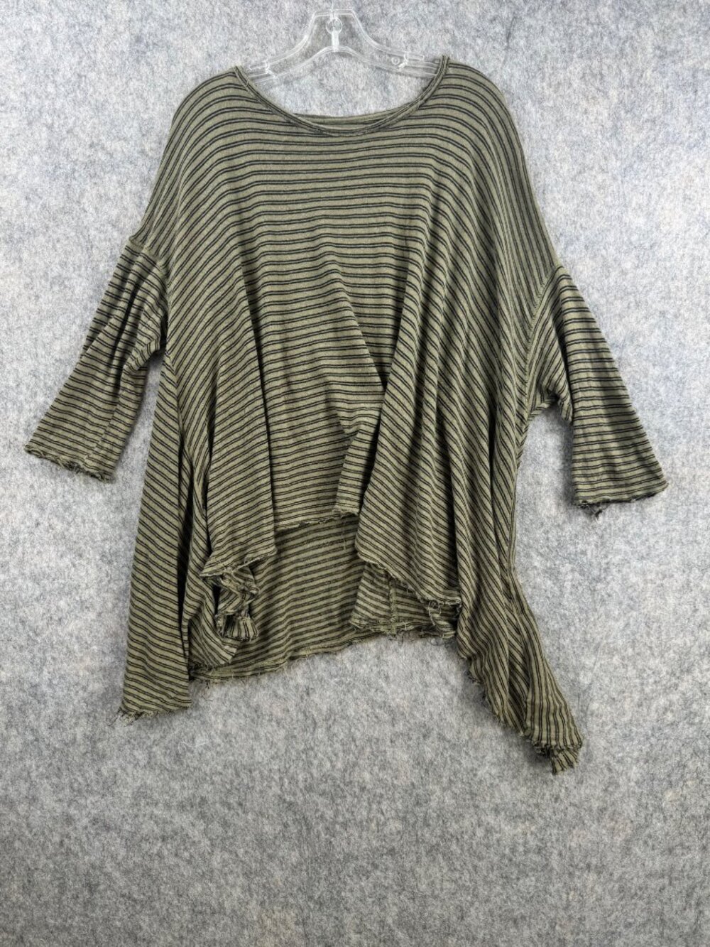 We The Free Top High Low Striped Green T Shirt Sz M/L Circle In The Sand